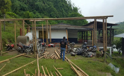 CTI allanó sitio en donde hallaron autopartes robadas en zona rural de Calarcá