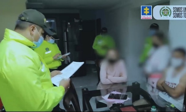 Dos quindianos presuntamente financiaban red criminal señalada de engañar mujeres con falsos trabajos de modelaje y enviarlas a China a prostituirse