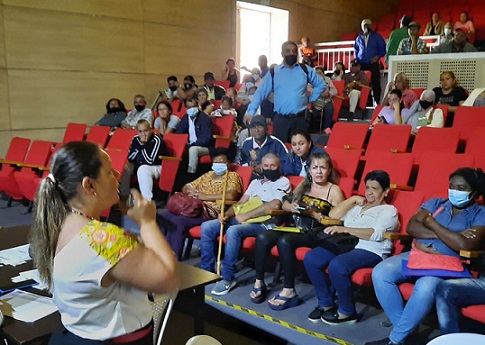 Víctimas del conflicto que habitan en el Quindío fueron indemnizadas con  más de 800 millones de pesos - Periodismo Investigativo